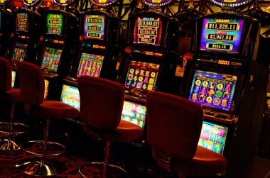 Live Boxing dealer table on burung togel platform